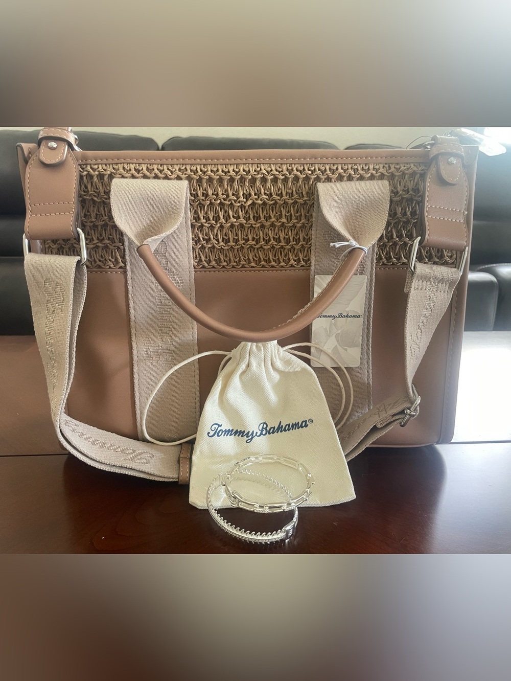 New Tommy Bahama Woven Tote Bag + Silver Bangles Gift Set Resort Chic